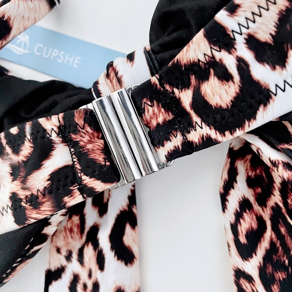 CUPSHE Lara Leopard Bandeau Bikini Top - Picture 5 of 7